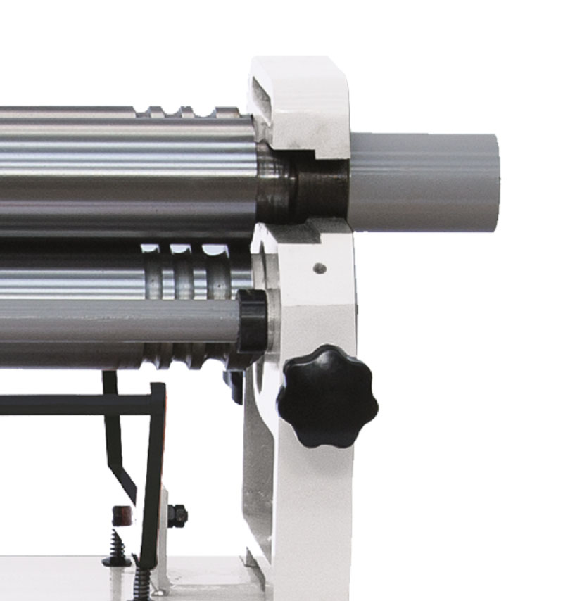 Drei-Walzen-Rundbiegemaschine RME 1.300-1,5 mit Motor Drei-Walzen-Rundbiegemaschine RME 1.300-1,5 mit Motor